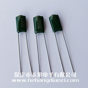 2A562 5600pf 100V涤纶电容(róng)