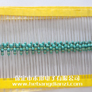 1/4W色(sè)环(huán)电感 33uH